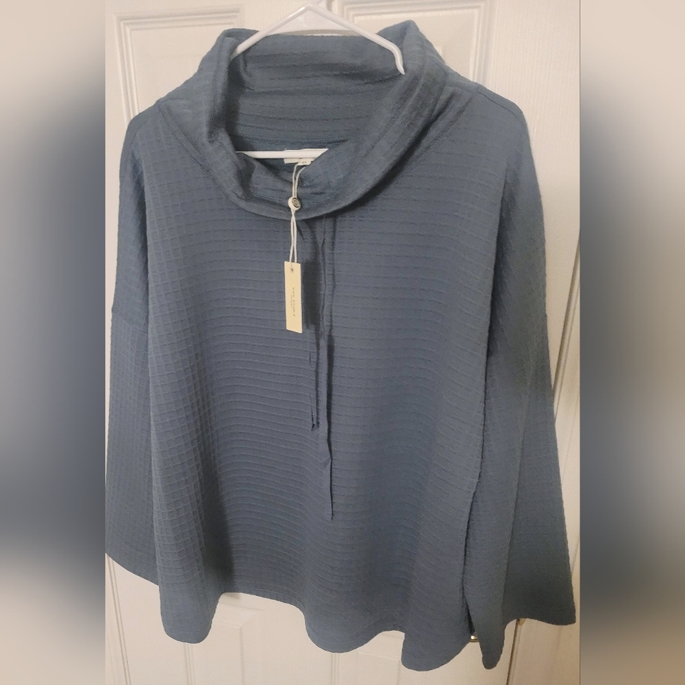 Max Studio London Cropped Cowl Neck Sweater. Women's 2X. NWT.